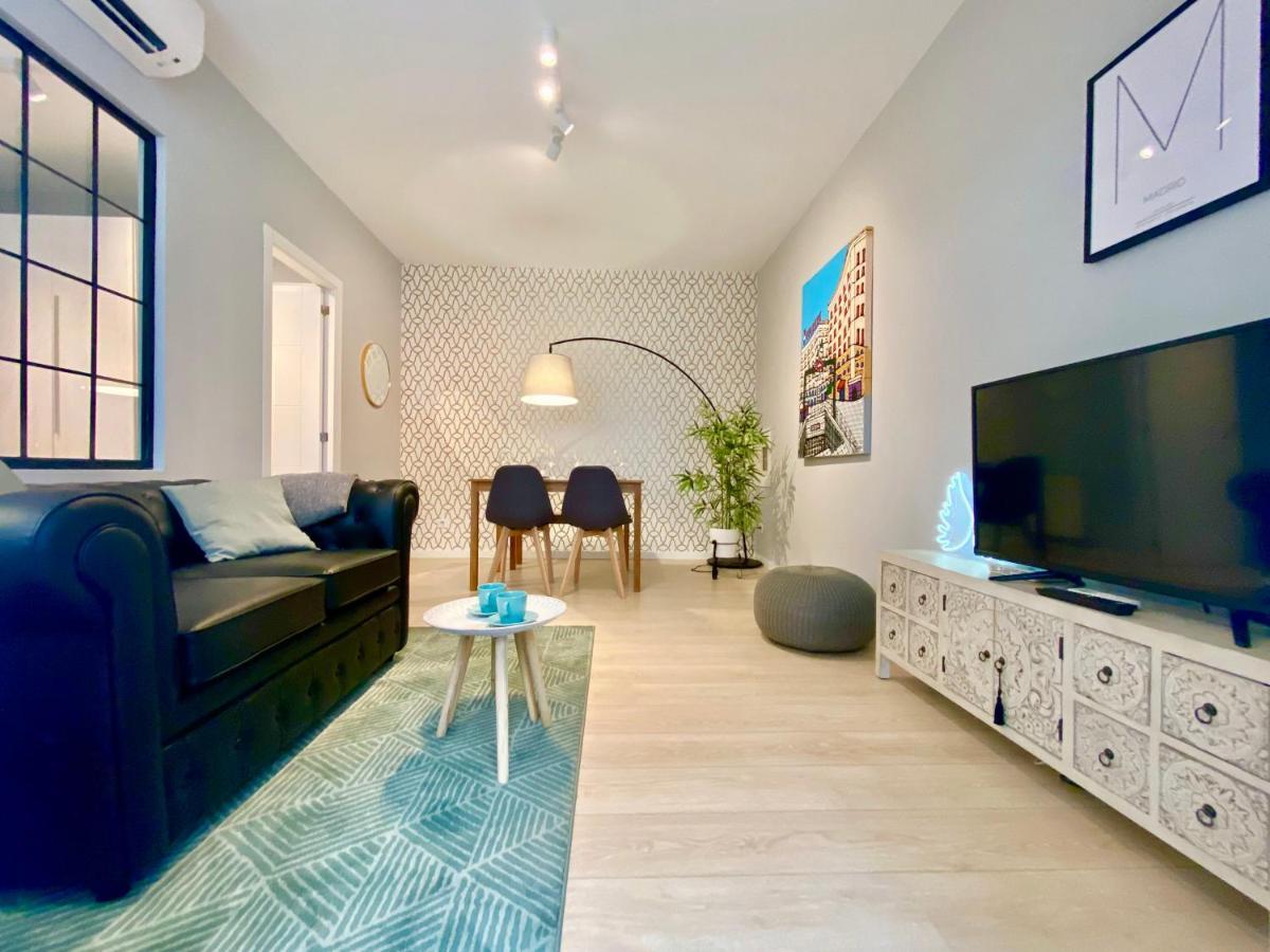 Charming Lavapies Apartment Madrid Bagian luar foto