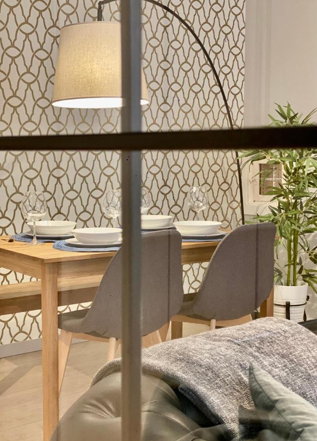 Charming Lavapies Apartment Madrid Bagian luar foto