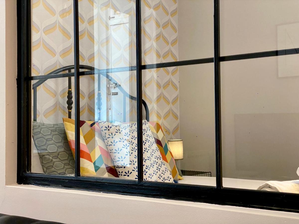 Charming Lavapies Apartment Madrid Bagian luar foto